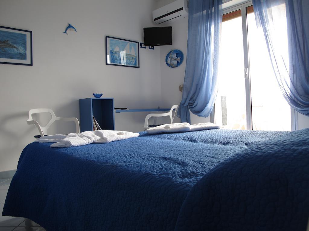 Hotel Miramare à Pozzallo Extérieur photo